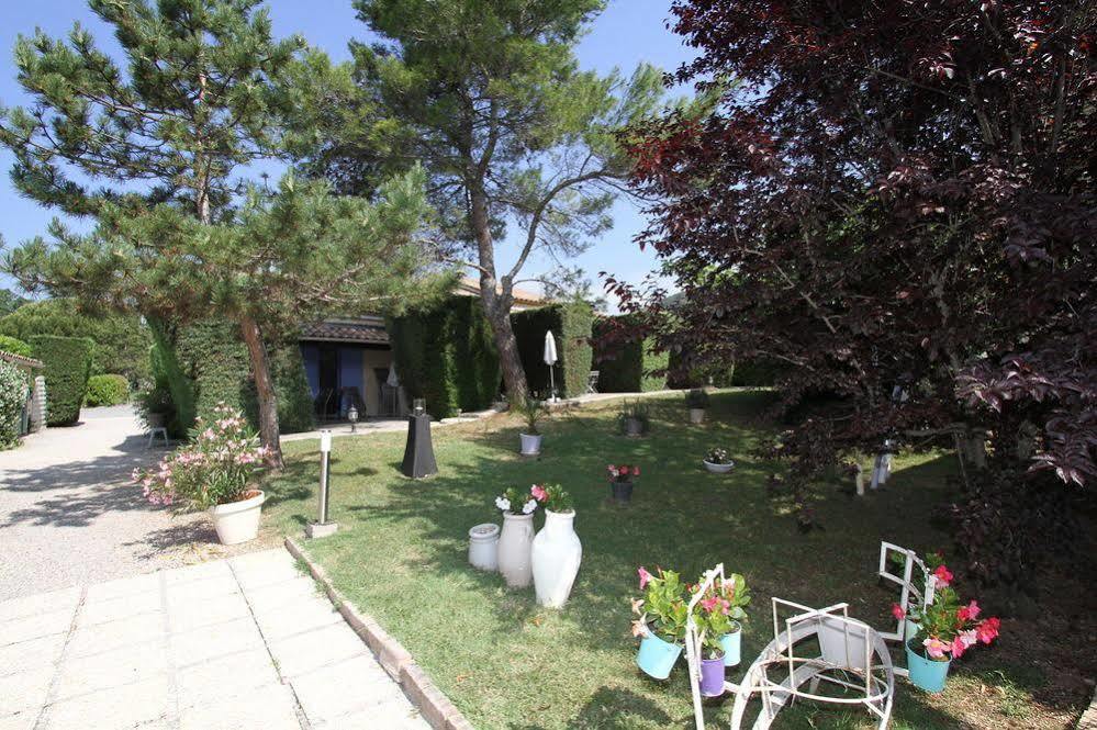 Hotel Des Pins 3*
